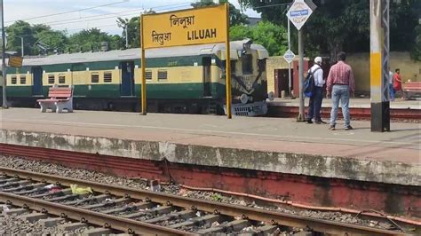 Howrah Station Inspection Completed By Old DC EMU Local Train Crossing