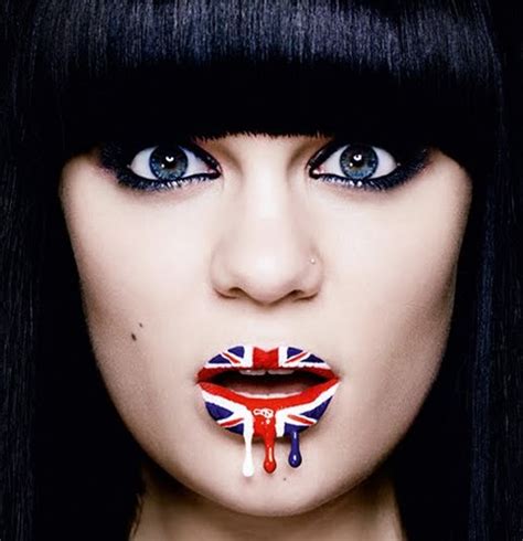 We did not find results for: SnapCacklePop: Jessie J makes UK chart history..!