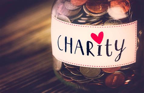 88 Deeply Inspiring Charity Quotes On Giving Back To Society