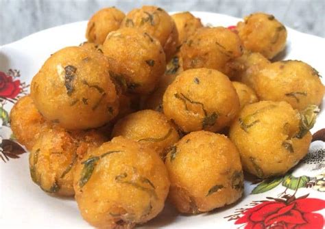 Tak hanya makanan tradisional, soeharto juga menyukai makanan kekinian saat masih berkuasa. 30 Makanan Khas Sumatera Barat Menggoda Selera - WISATAPRO