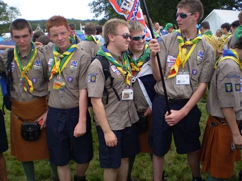Explorer Scouts The Scout Association Wikipedia