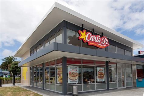 carl s jr menu with prices [updated 2022] thefoodxp