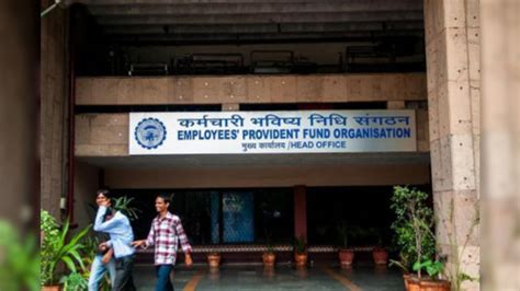 Epfo Launches Helpline Services On Whatsapp Heres How You Can Use It