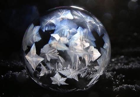 A Stunning Timelapse Capturing The Exact Moment When Soap Bubbles Begin