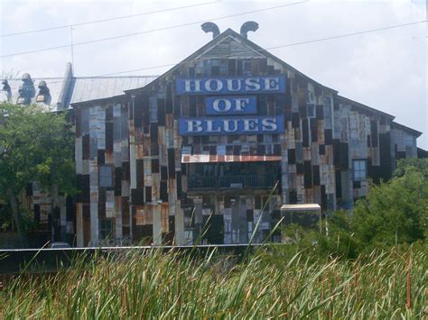 They have a good bar and a nice area to eat. File:House of Blues Myrtle Beach.JPG - Wikimedia Commons