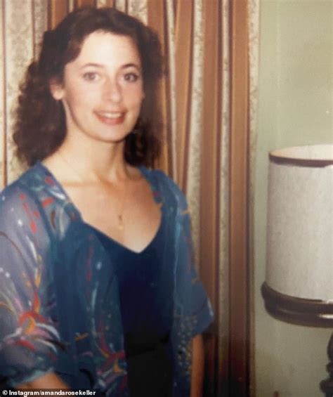 Moblogic is a running conversation about the news that affects you and a reality check on mainstream media. Guess who! Australian TV star shares throwback photo from formal | Daily Mail Online