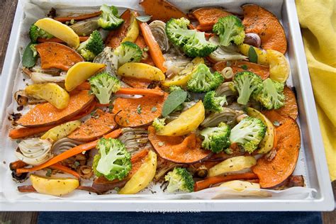 Come hai capito, le verdure al forno non mi stancano e poi pensa che bello: Verdure invernali al forno | Ricetta | Verdure invernali ...