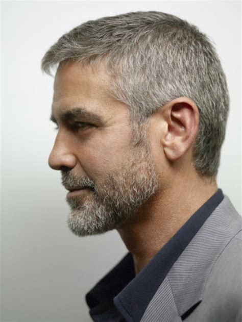 This is your ultimate guide to the best short haircuts for men. George Clooney | Older mens hairstyles, Grey hair men ...