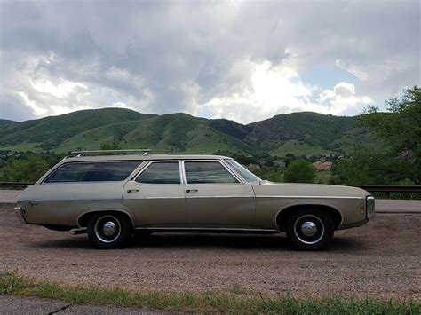 1969 Chevrolet Impala Kingswood Station Wagon Factory 9 Passenger Low