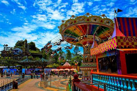 Malaysia's lush nature provides the ideal setting for exciting outdoor activities. Private Car Taxi From Singapore To Genting Highlands ...