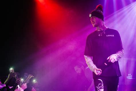 Learn english free online at english, baby! 93+ Lil Peep Wallpapers on WallpaperSafari