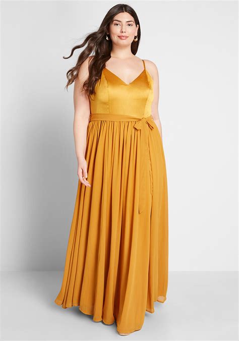 Modcloth Meant To Be V Neck Maxi Dress Gold Modcloth Maxi Dress