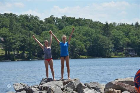 Deep creek camping is the perfect vacation idea for anyone that wants to escape the noise and get back to being themselves. Cool off at Deep Creek Lake State Park, Maryland - Tips ...