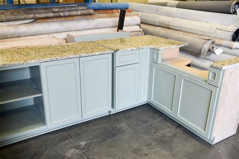 ©2021 habitat for humanity restore east bay/silicon valley Items we accept & sell in 2020 (With images) | Cabinets and countertops, Kitchens bathrooms ...