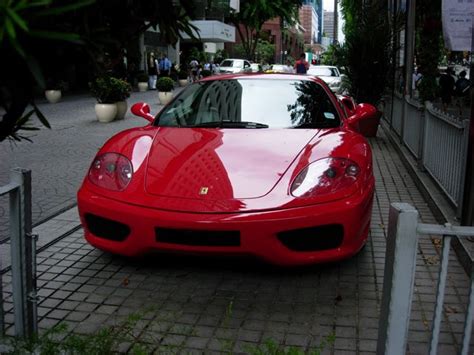 Auto Cars Contest Bikini Ferrari Hot Red Color Pic