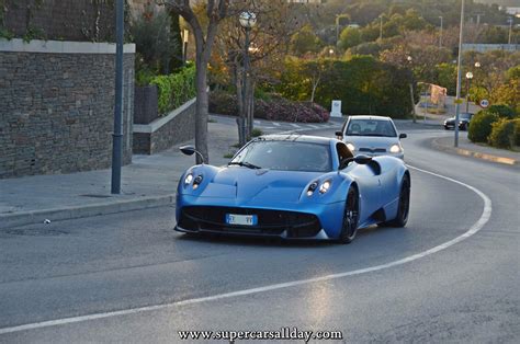 Since we have limited time, i want to start off by asking what is it that defines pagani as a car maker? Pagani Huayra Pacchetto Tempesta - Supercars All Day ...