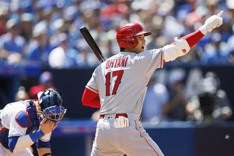 Shohei Ohtani Went 1 For 3 With A Singl Angels Beat Blue Jays 3 2 To