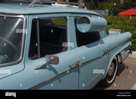 Antique Car Window Air Conditioner : 10 Air Conditioner Vintage Ideas
