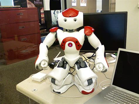 Linknotes Aldebaran Robotics Nao Autonomous Humanoid Robot