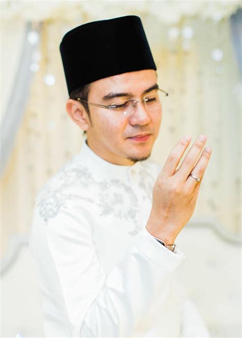 Memang, drupadi tidak hanya istrinya saja, tapi istri semua pandawa. Allahu, lawanya isteri awak.. " | Berita Kopak Media