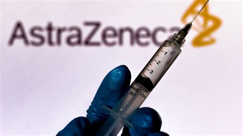 Ya, kita sepatutnya terus menggunakan. Vaksin Astrazeneca Didatangkan Ke Indonesia Dengan 2 Periode, Diklaim Aman Untuk Lansia - Duniamasa