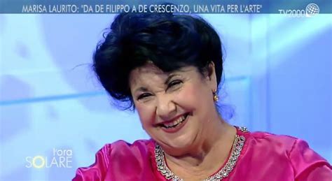 Quella c'è a 60 e forse anche a 70». Marisa Laurito come Pamela Prati, la confessione: "Il mio ...