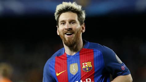 • this is me, leo messi. Lionel Messi Barcelona Champions League 2016 - Goal.com