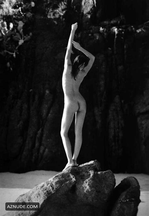 Miranda Kerr Nude In Sexy Photoshoot Aznude