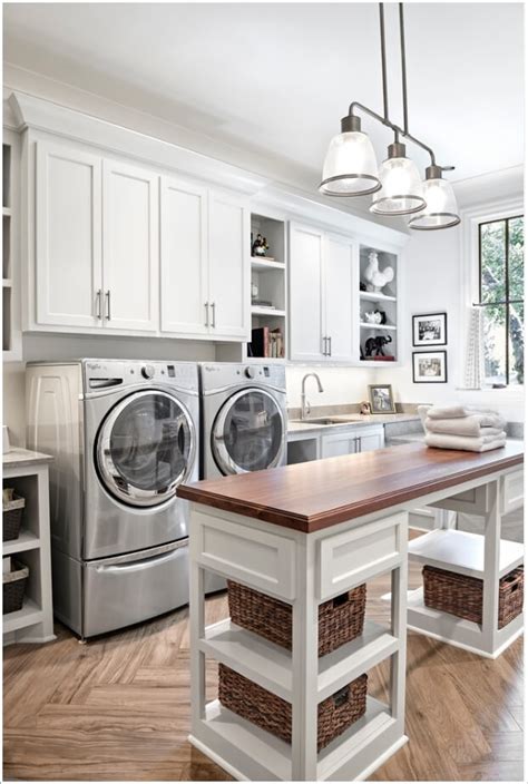 10 Laundry Room Islands That Are Functional And Stylish