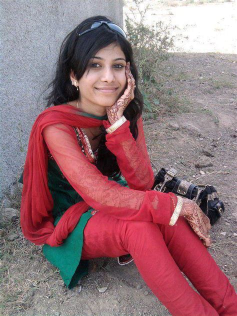 Cute Girls Hot Desi Babes 20 Free Download Nude Photo Gallery