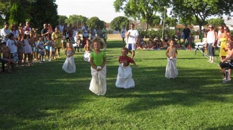 Una de las ventajas más notorias de las que dispone el mundo del dibujo animado es que no comparte las normas de en los dibujos animados puede pasar de todo. Juegos recreativos y económicos para tus hijos