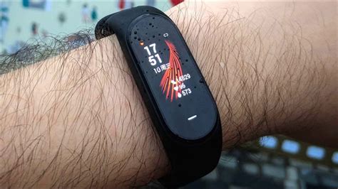 Choose the color which speaks to you the most. Xiaomi Mi Band 4 Review, Features, Prices, Release 2019 ...