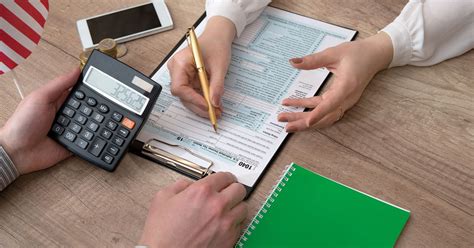 Or do you hire a pro? Should you do your taxes yourself or hire a tax preparer?