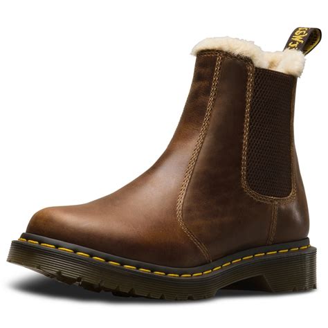 With multiple leather options like airwairs original smooth, carpathian, inuck, crazy horse, temperley, and more you'll find there's a dr. Dr Martens Womens 2976 Chelsea Boot A/W 19 - Footwear from ...
