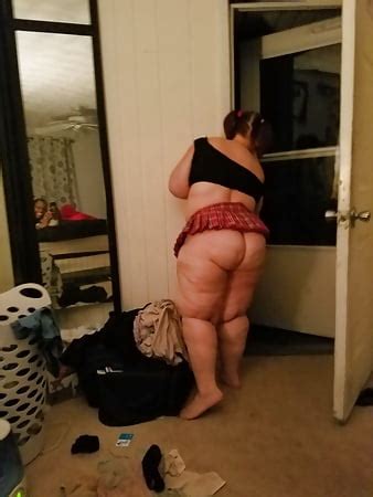 Juicy Fat Ass In A Short Skirt Pics Xhamster