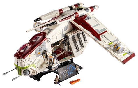 The Lego Star Wars Ucs Republic Gunship 75309 Revealed