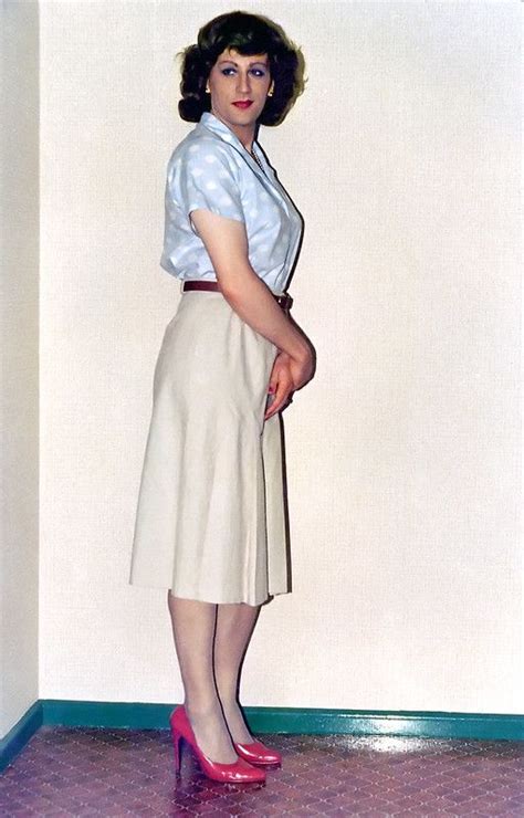 Light Beige Linen Skirt A Timeless Fashion Choice