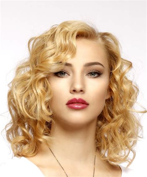Peyton from one tree hill, naomi from 90210, shakira check out these stunning curly blonde hairstyles that will make you want to change your hair in a. Medium Curly Light Golden Blonde Hairstyle