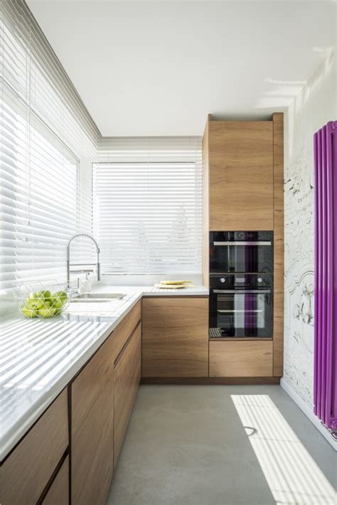 Otras de las claves de la decoración moderna es la implementación de técnicas decorativas que aumenten la sensación de espacio, como ser una buena. Más de 100 Fotos de 【 COCINAS PEQUEÑAS 】👌 Actualizado 2020 ...