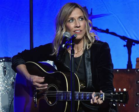 Sheryl Crow Talks About Facing Alleged Sexual Harassment From Michael Jacksons Late Manager