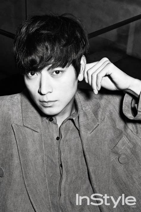 은꼴 사진작가 '말자'로 sns에서 유명한 '진수'. 강동원·유재석·박보영·박나래, 핫★ 어벤져스 화보 : 스포츠동아