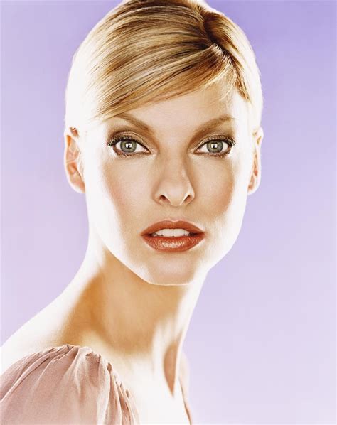 My Fashion Hot And Sexy Canadian Model Linda Evangelista