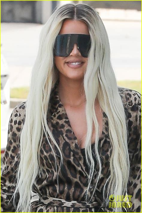 Khloe has gone blonde again. Full Sized Photo of khloe kardashian shows off white ...