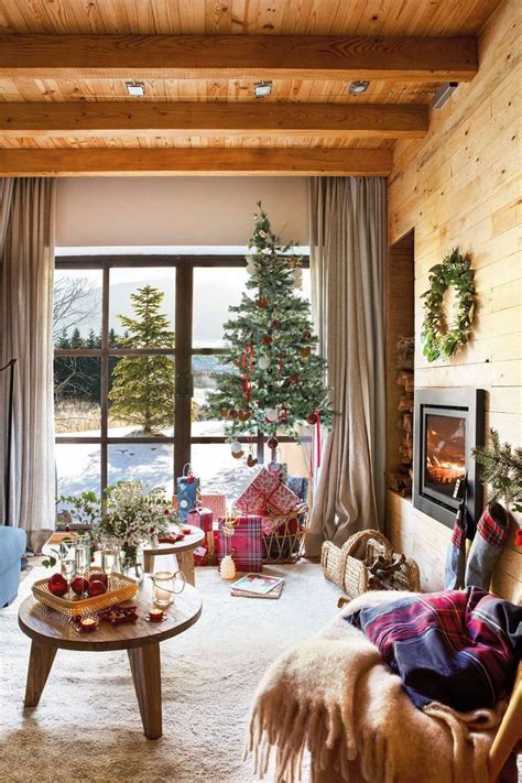 5 Rustic Houses Decorated For Christmas