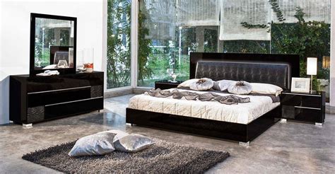 Made In Italy Leather Modern Bedroom Sets Feat Lighting
