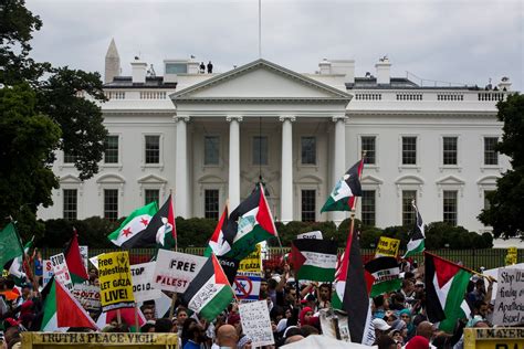 Thousands From Across Country Protest In Support Of Palestinians Near