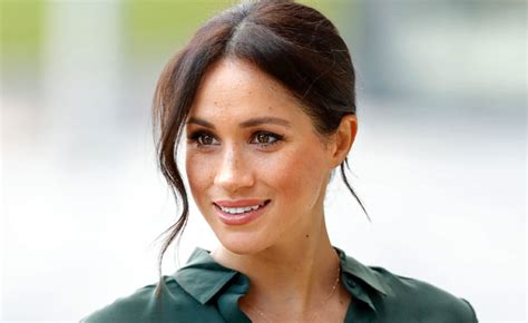 meghan markle reveals she had miscarriage