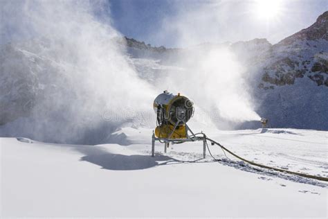 Snowmaker Turbine Stock Image Image Of Blower Equipment 33271109