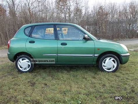 1998 Daihatsu Sirion 1 0 5 DŻWI ZADBANY Car Photo and Specs
