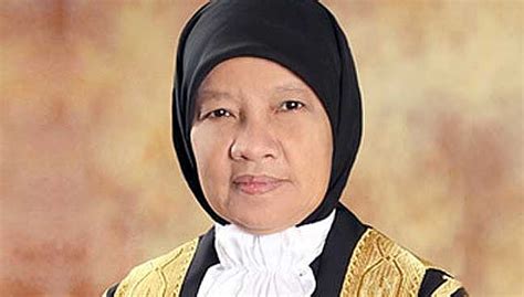 She is the second woman in history to ever hold this position. Zaharah Ibrahim takes oath as chief judge of Malaya | Free ...